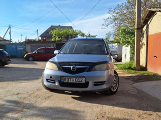 Mazda 2 foto 1