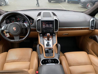 Porsche Cayenne foto 7