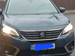 Peugeot 5008 foto 2