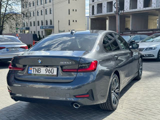 BMW 3 Series foto 4