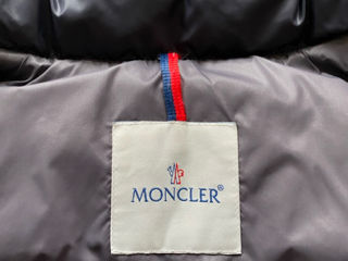 Оригиналый Пуховик Moncler foto 4