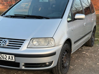 Volkswagen Sharan foto 4