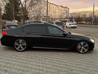 BMW 7 Series foto 5