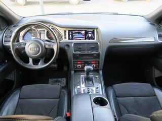 Audi Q7 foto 8