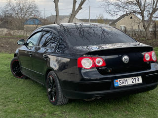 Volkswagen Passat foto 0
