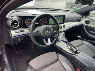 Mercedes E-Class foto 3