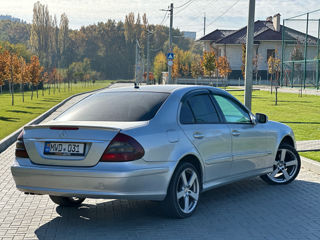 Mercedes E-Class foto 4