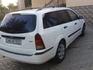 Ford Focus foto 1