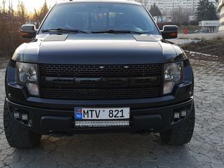 Ford F-150 foto 9