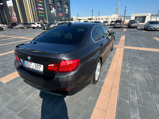 BMW 5 Series foto 3