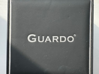 Guardo foto 2