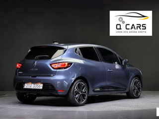 Renault Clio foto 2