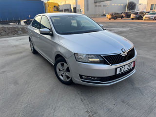 Skoda Rapid foto 3