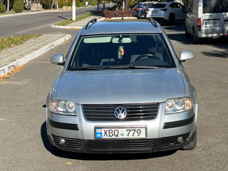 Volkswagen Passat foto 2