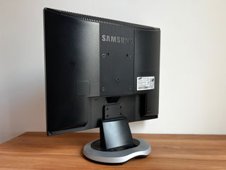 Monitor LCD Samsung 920N, 19" foto 4