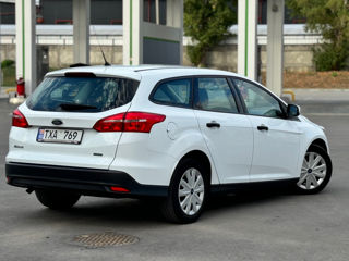 Ford Focus foto 3