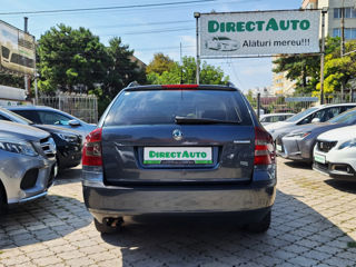 Skoda Octavia foto 4