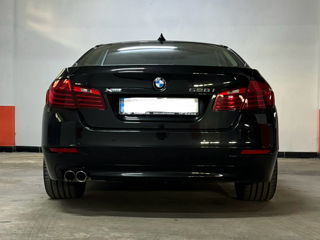 BMW 5 Series foto 4