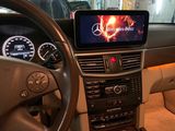 Установка штатных мониторов Mercedes с GPS на Android foto 4