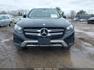 Mercedes GLC foto 2