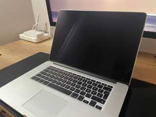 Apple MacBook Pro  2015