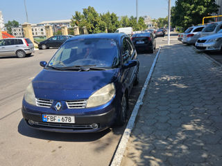 Renault Scenic foto 1