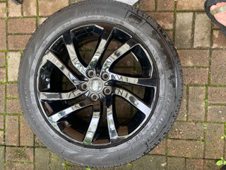 Land Rover 255/55 R20