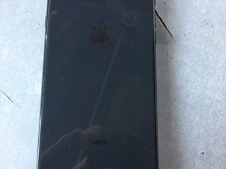 iPhone 8 plus 150€Vând foto 1