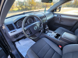 Volkswagen Touareg foto 5