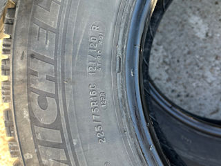 Michelin 225/75/16c foto 4