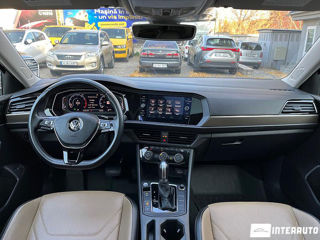 Volkswagen Jetta foto 8