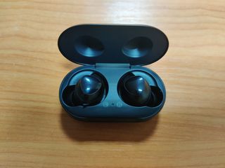 Samsung Galaxy Buds foto 1