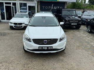 Volvo XC60 foto 2