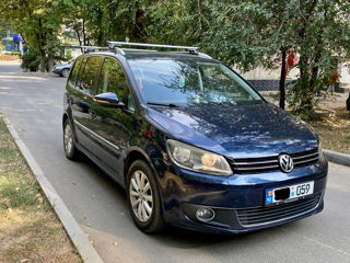 Volkswagen Touran foto 6