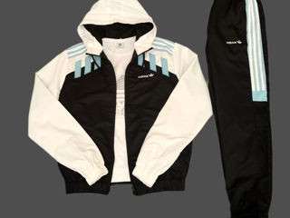 Nike Adidas The North Face foto 3