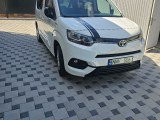Toyota Proace City foto 0
