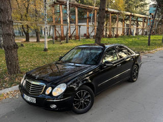 Mercedes E-Class