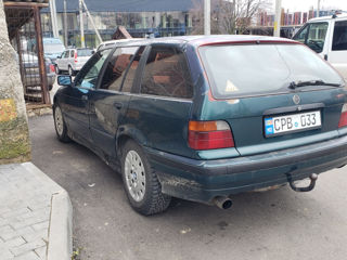 BMW 3 Series foto 2