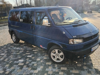 Volkswagen Transporter foto 2