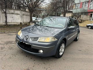 Renault Megane foto 2