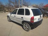 Opel Corsa foto 4