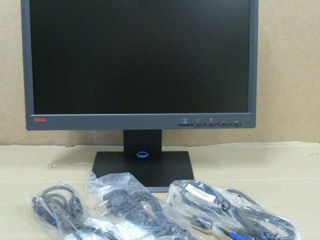 Lenovo 15 17,19 lcd monitor