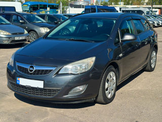 Opel Astra foto 1