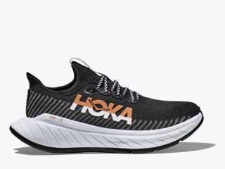 Hoka Carbon X 3