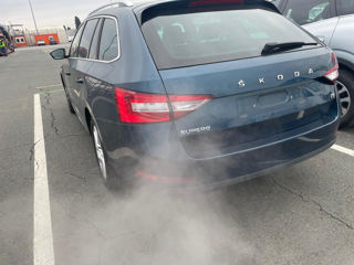 Skoda Superb foto 12