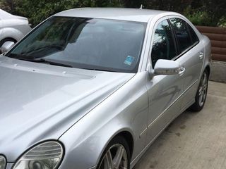 Piese Merdes w211 E-klass dezmembrare auto piese bamper oglinzi foto 2