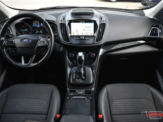 Ford Kuga foto 10