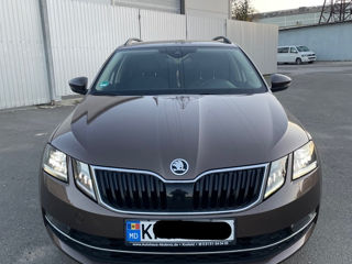 Skoda Octavia foto 3