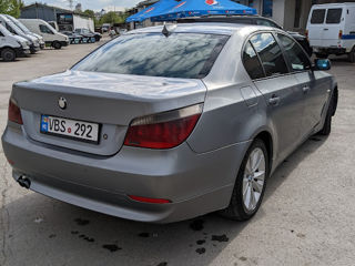 BMW 5 Series foto 5