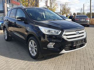 Ford Kuga foto 8